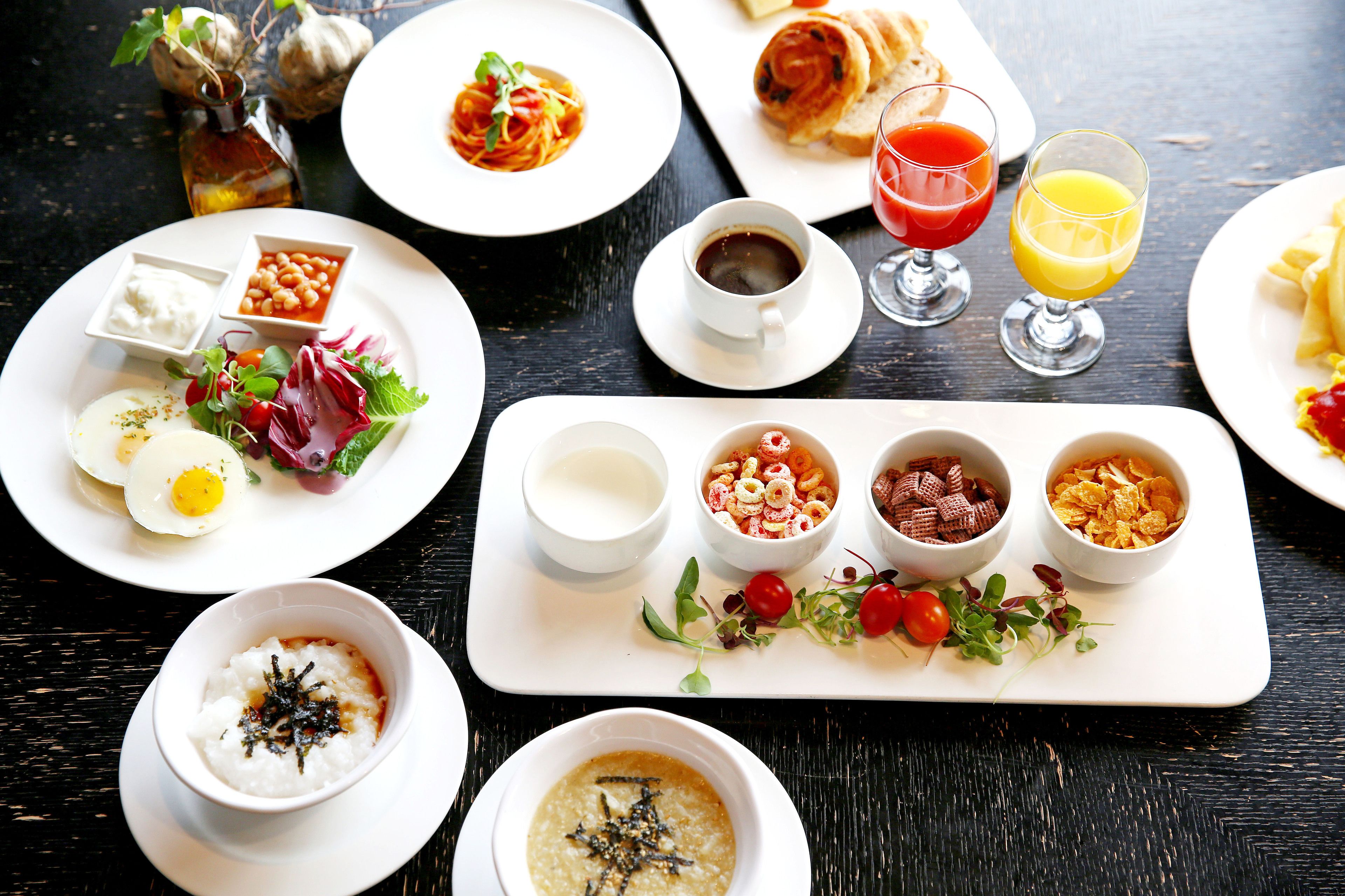 Daily cooked-to-order breakfast for a fee