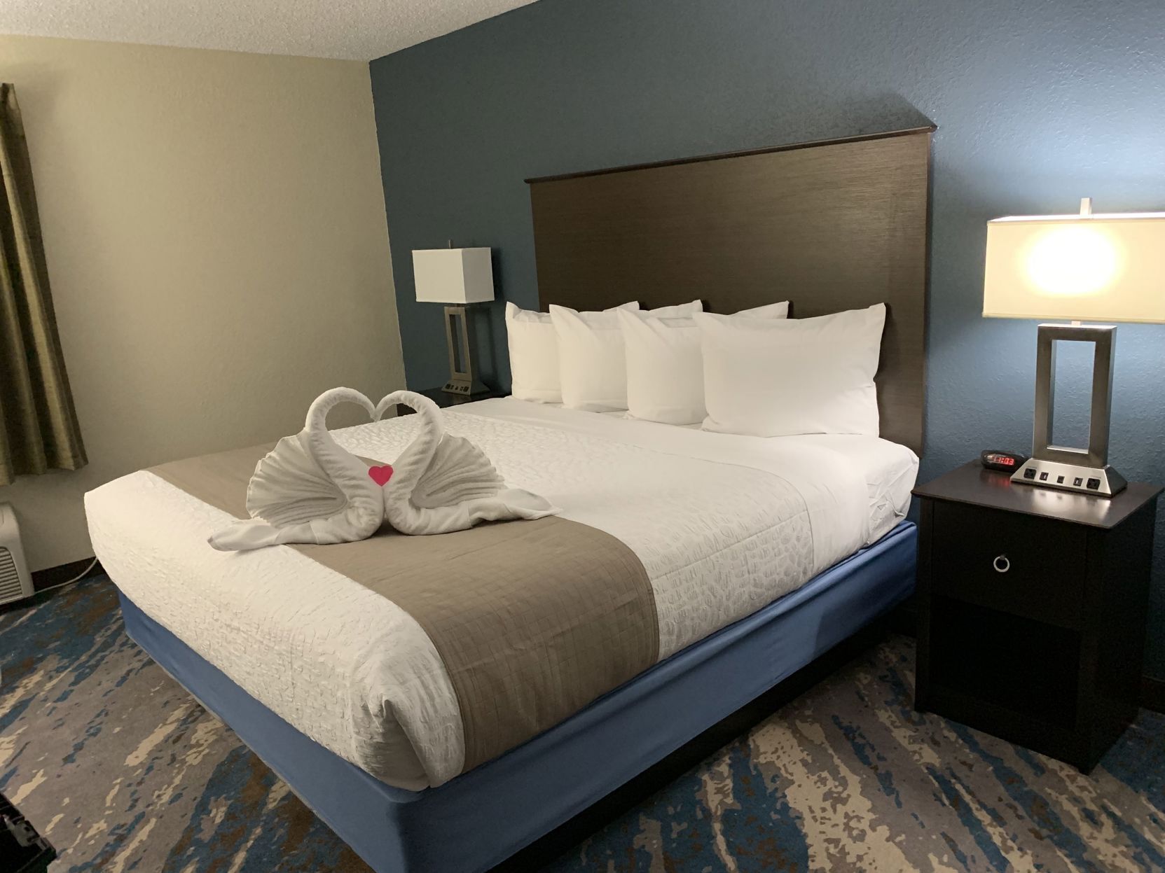 Ropa de cama de alta calidad y decoración personalizada 