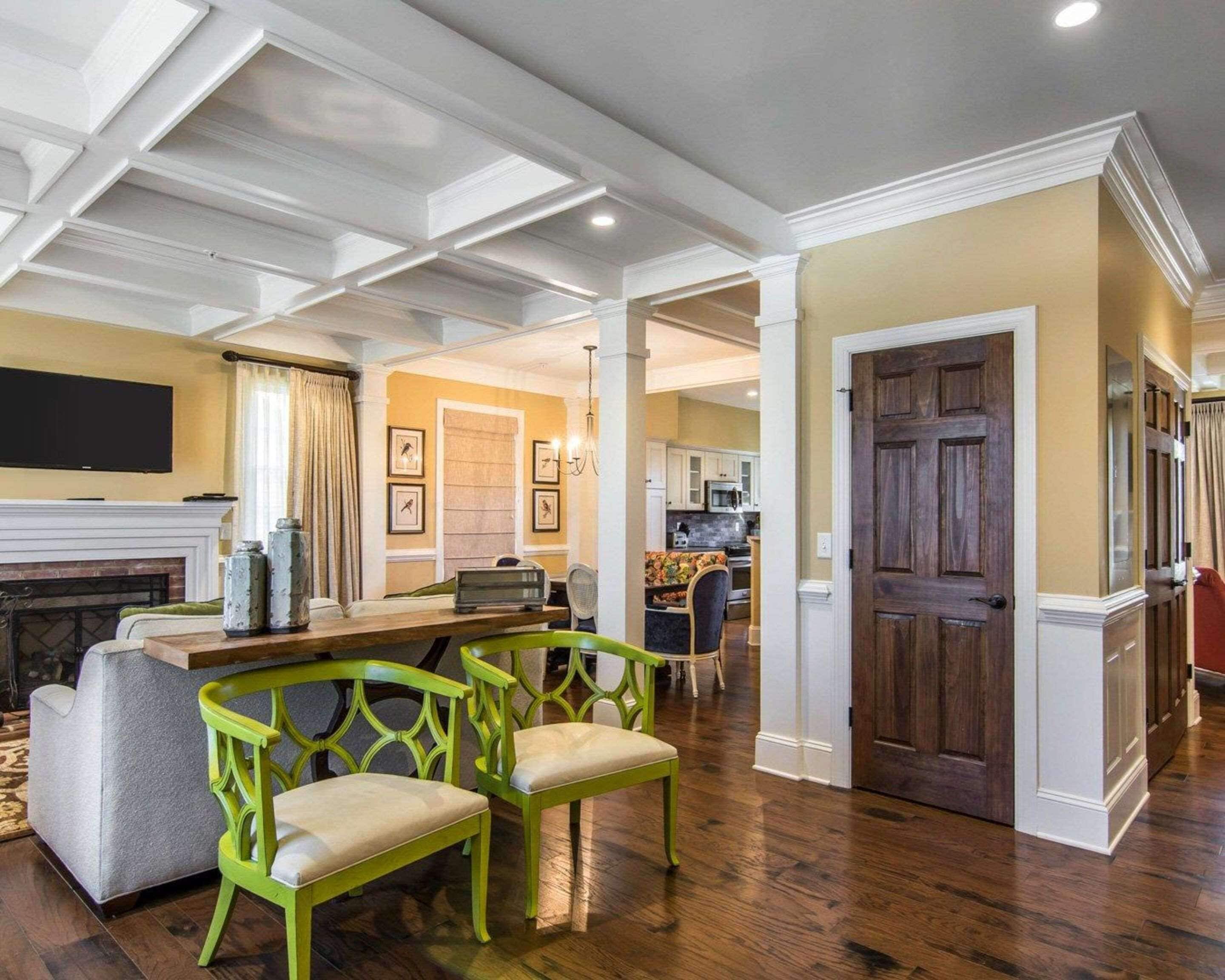 villa, 3 bedrooms, non smoking | individually decorated, individually furnished, desk, laptop workspace