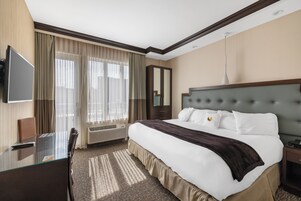 In-room safe, desk, laptop workspace, blackout drapes