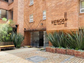 واجهة المنشأة