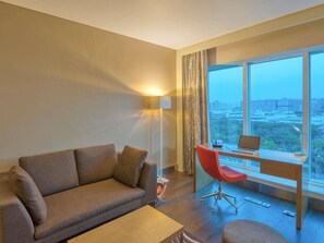 Executive Suite, 1 Double Bed | Premium bedding, down comforters, minibar, in-room safe - Novotel Bengaluru Outer Ring Road (Bengaluru)