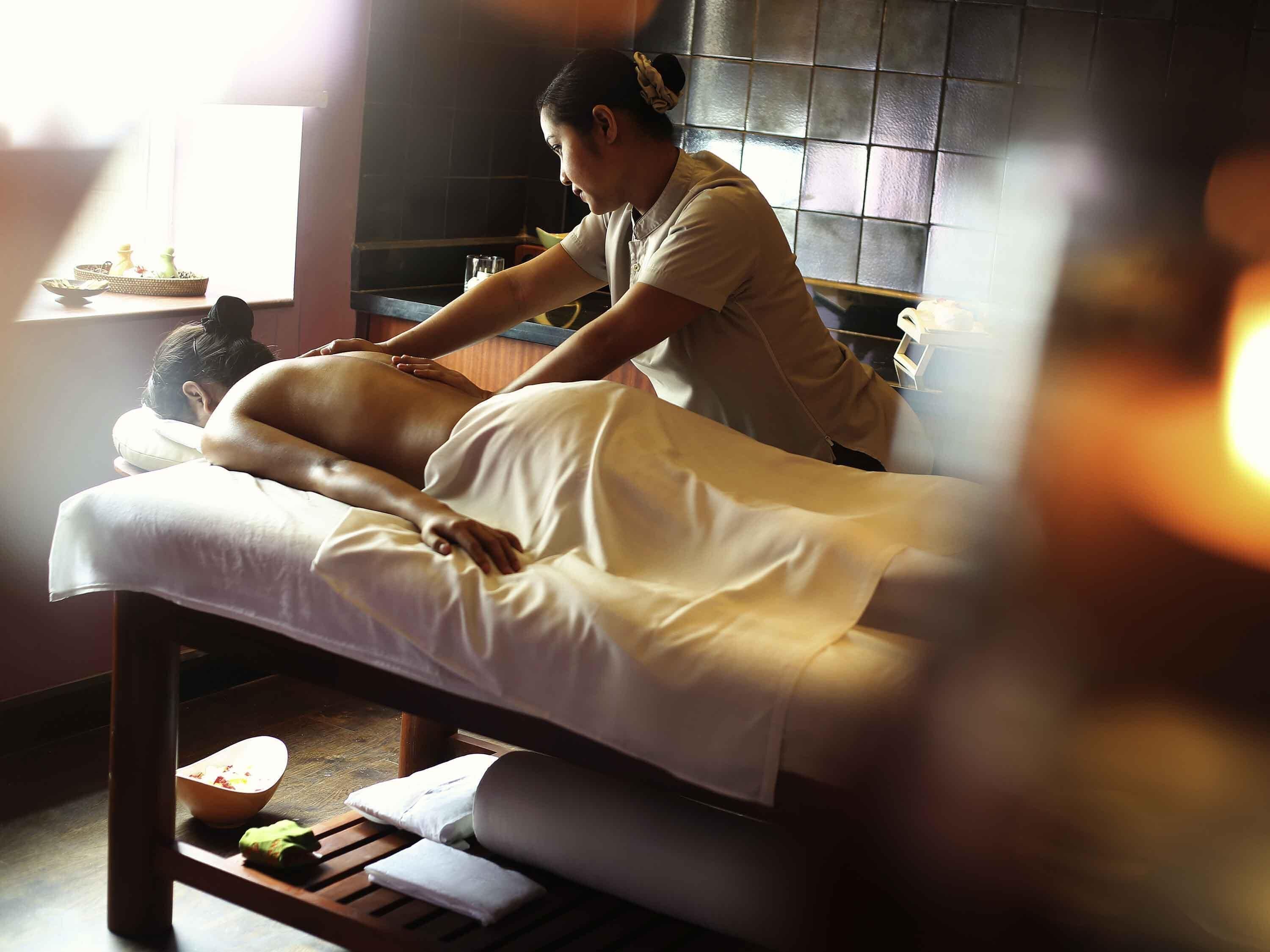 Couples treatment room(s), steam room, body treatments, aromatherapy