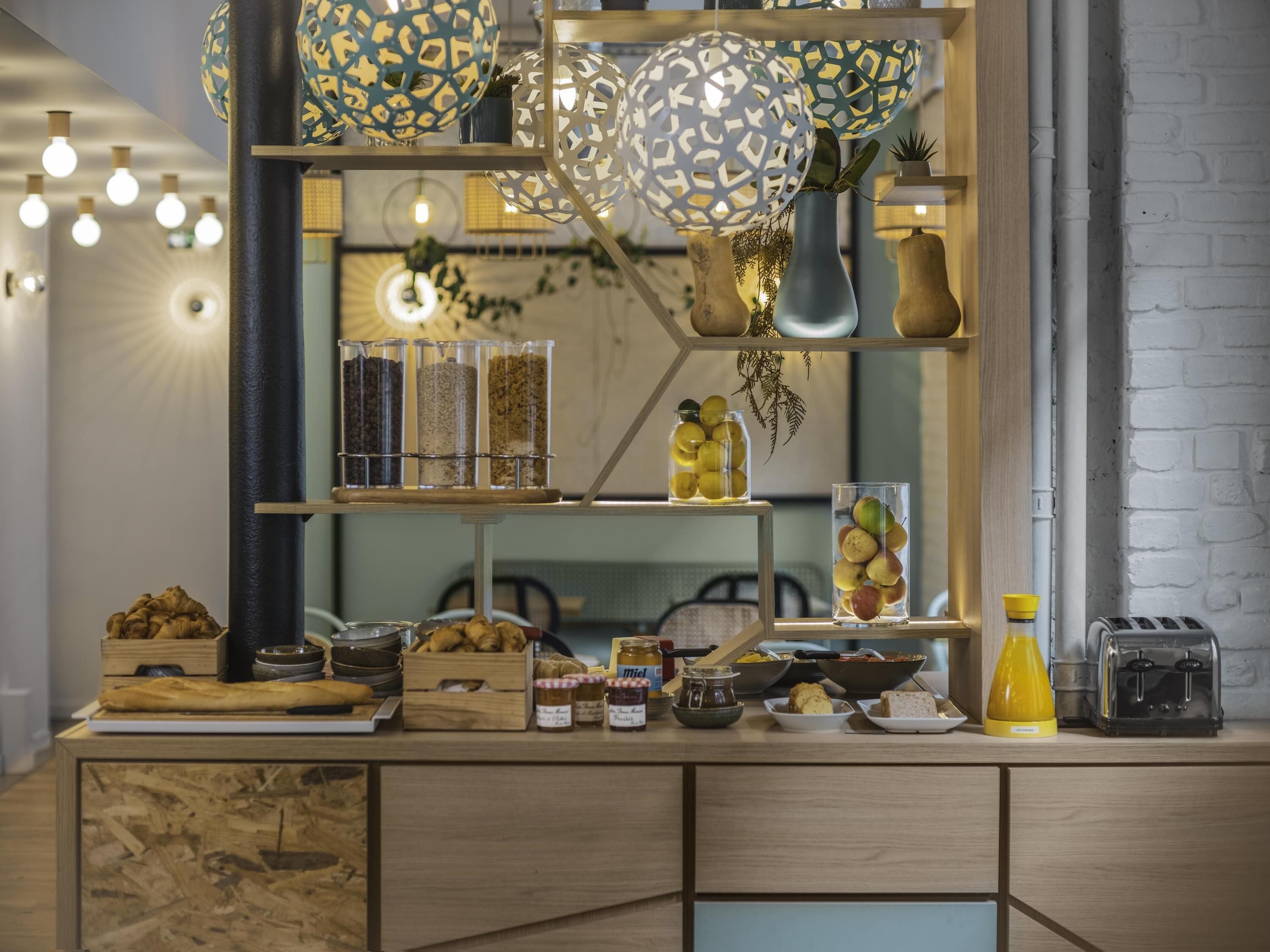 Daily buffet breakfast (EUR 15 per person)