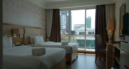 Discovery Hotel