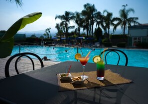 2 outdoor pools, pool umbrellas, pool loungers - Atlantis Palace Hotel (Mascali)