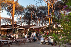 Exterior - Fabulous Village (Rome)