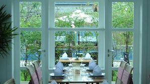 Free daily English breakfast - Amber Angkor Villa Hotel & Spa (Siem Reap)