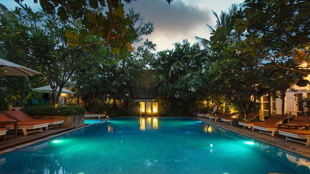 Outdoor pool - Amber Angkor Villa Hotel & Spa (Siem Reap)