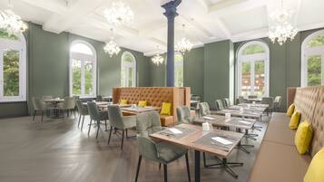 Desayuno buffet incluido todos los días