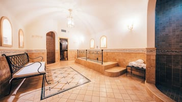 Massages aux pierres chaudes, massages des tissus profonds