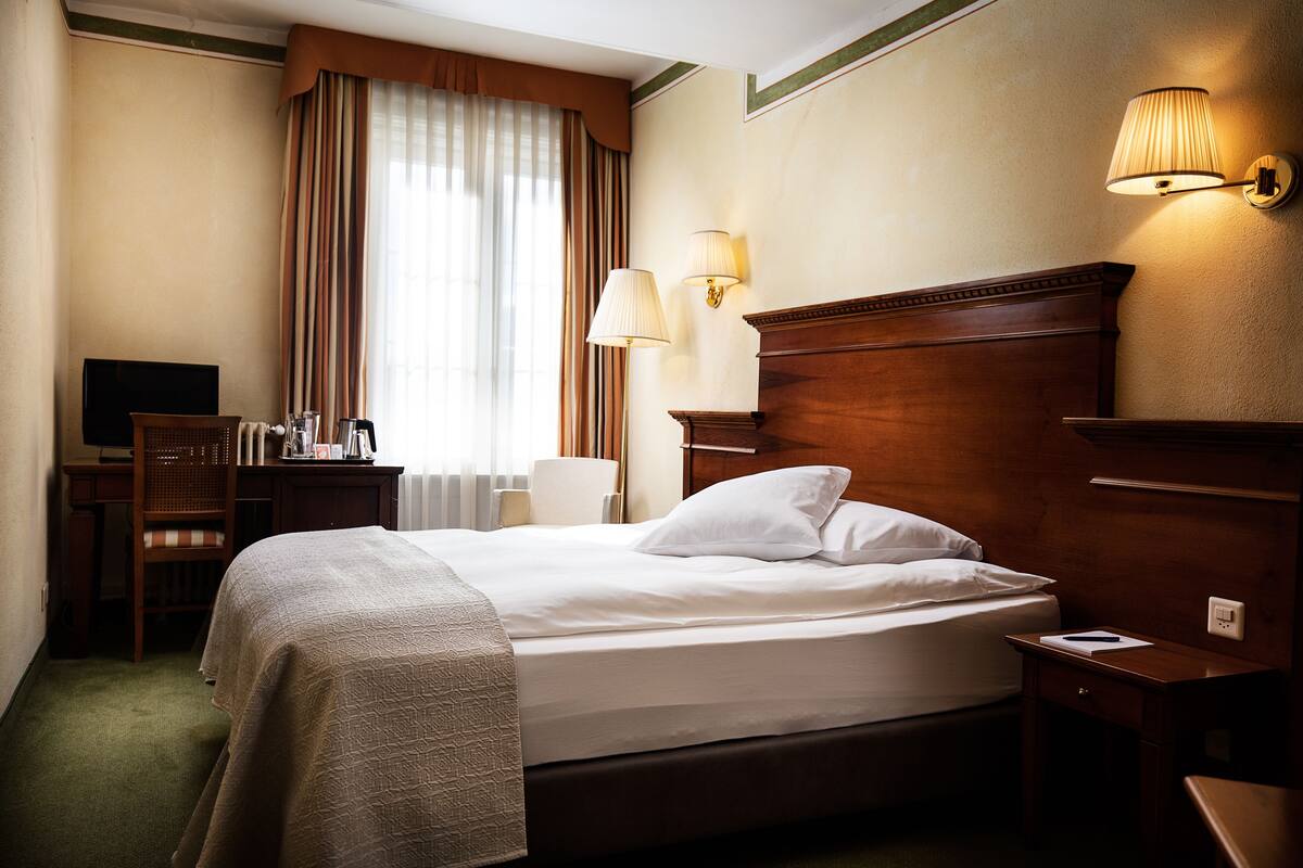 Economy Single Room