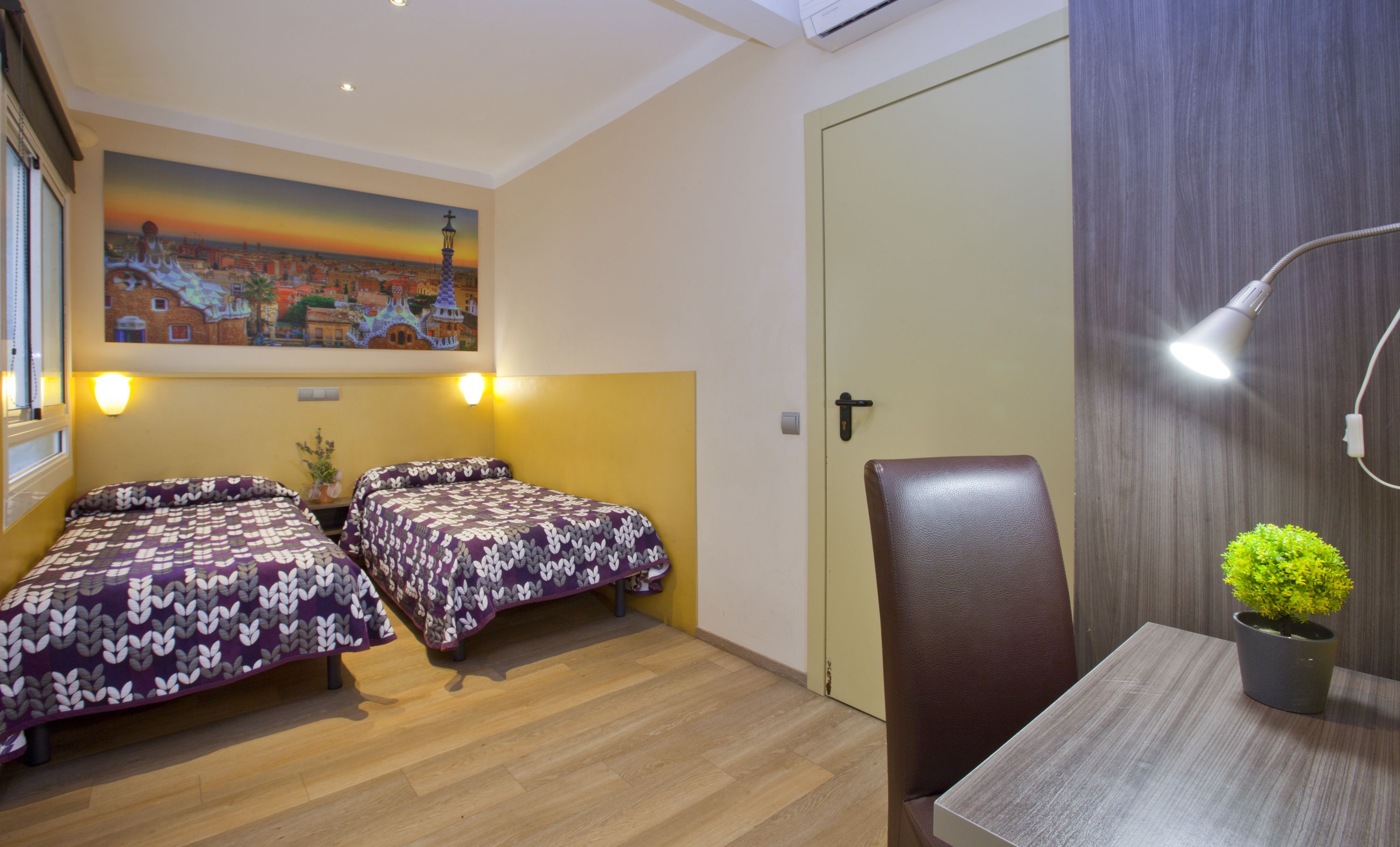 Photo - Hostal Barcelona