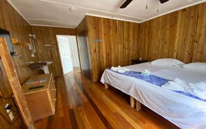 Standard Room, 1 King Bed | Free WiFi