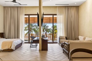 Panoramic Suite | Living area | 60-inch TV with cable channels, foosball, table tennis
