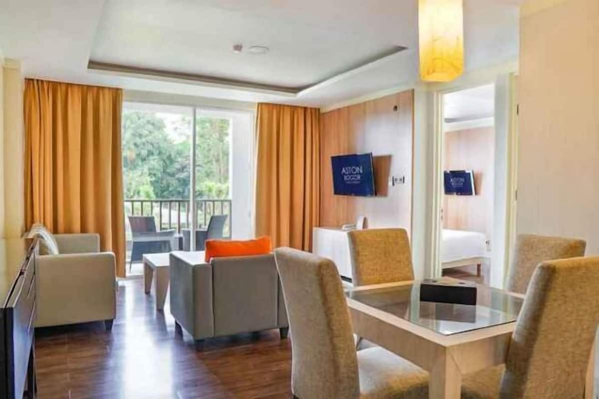 1 bedroom, pillowtop beds, minibar, in-room safe