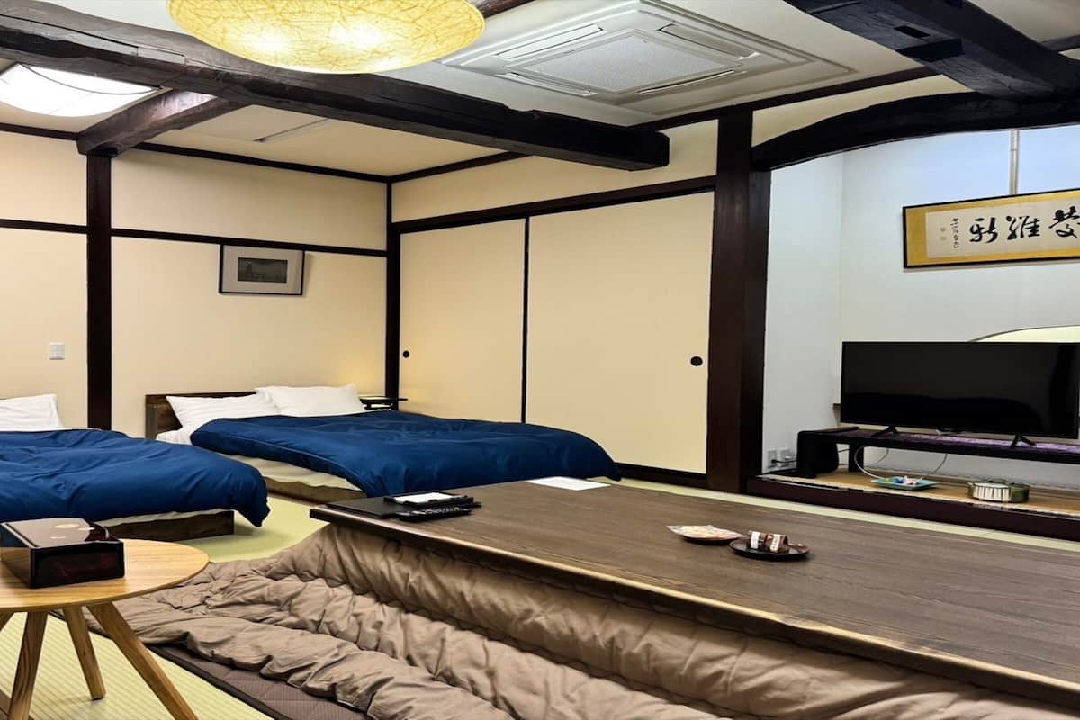 1 habitación y caja de seguridad en la habitación