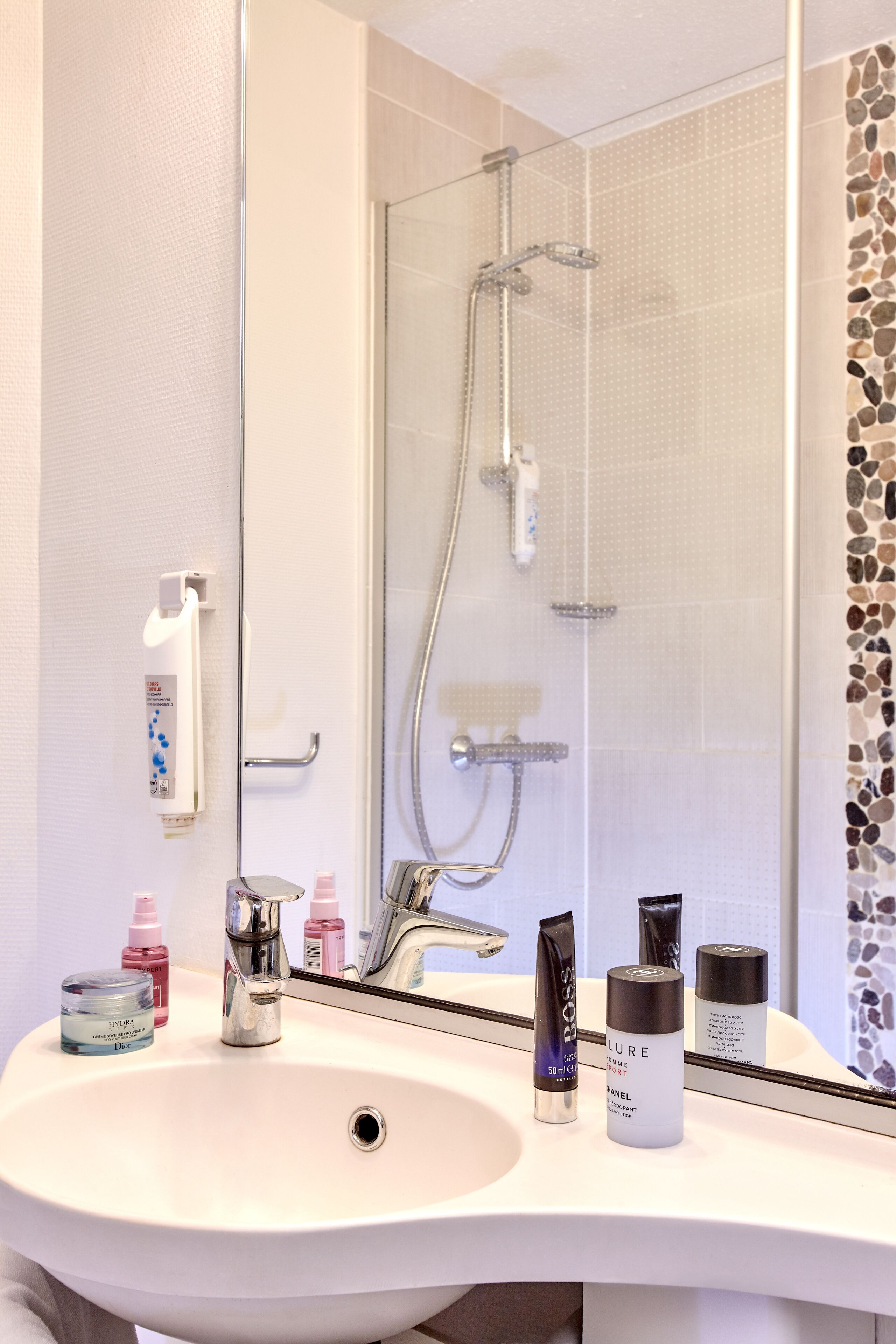 Douche de la salle de bain