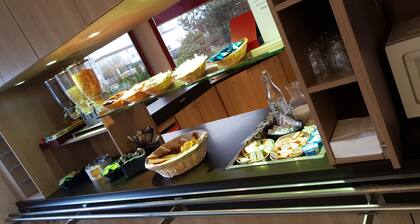 Welcomotel Coignières