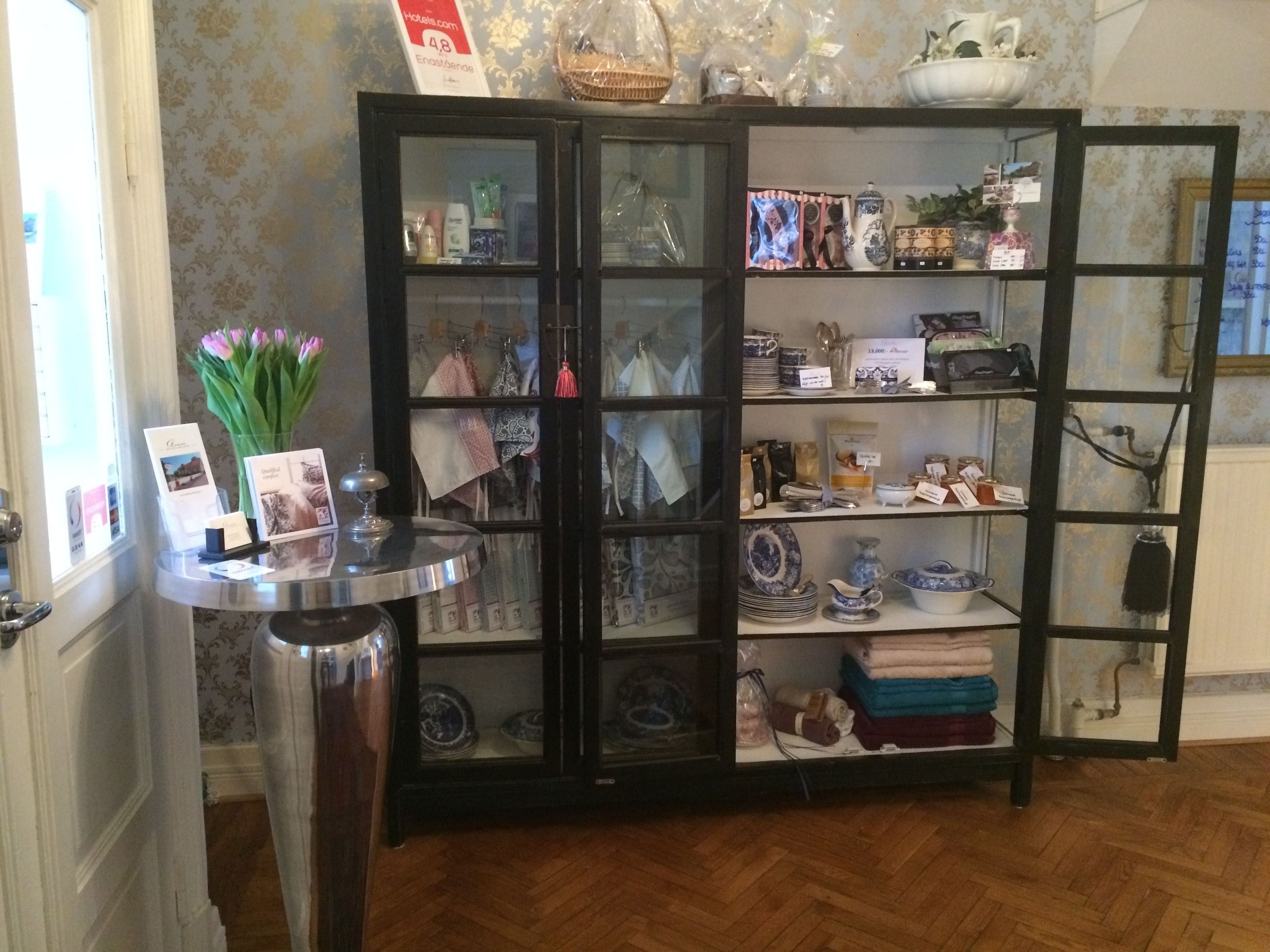 check-in/check-out kiosk