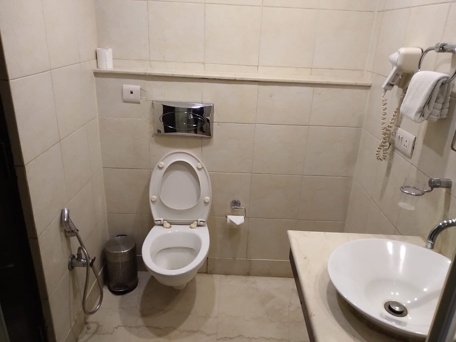 Photo - Rockland Hotel Panchsheel Enclave