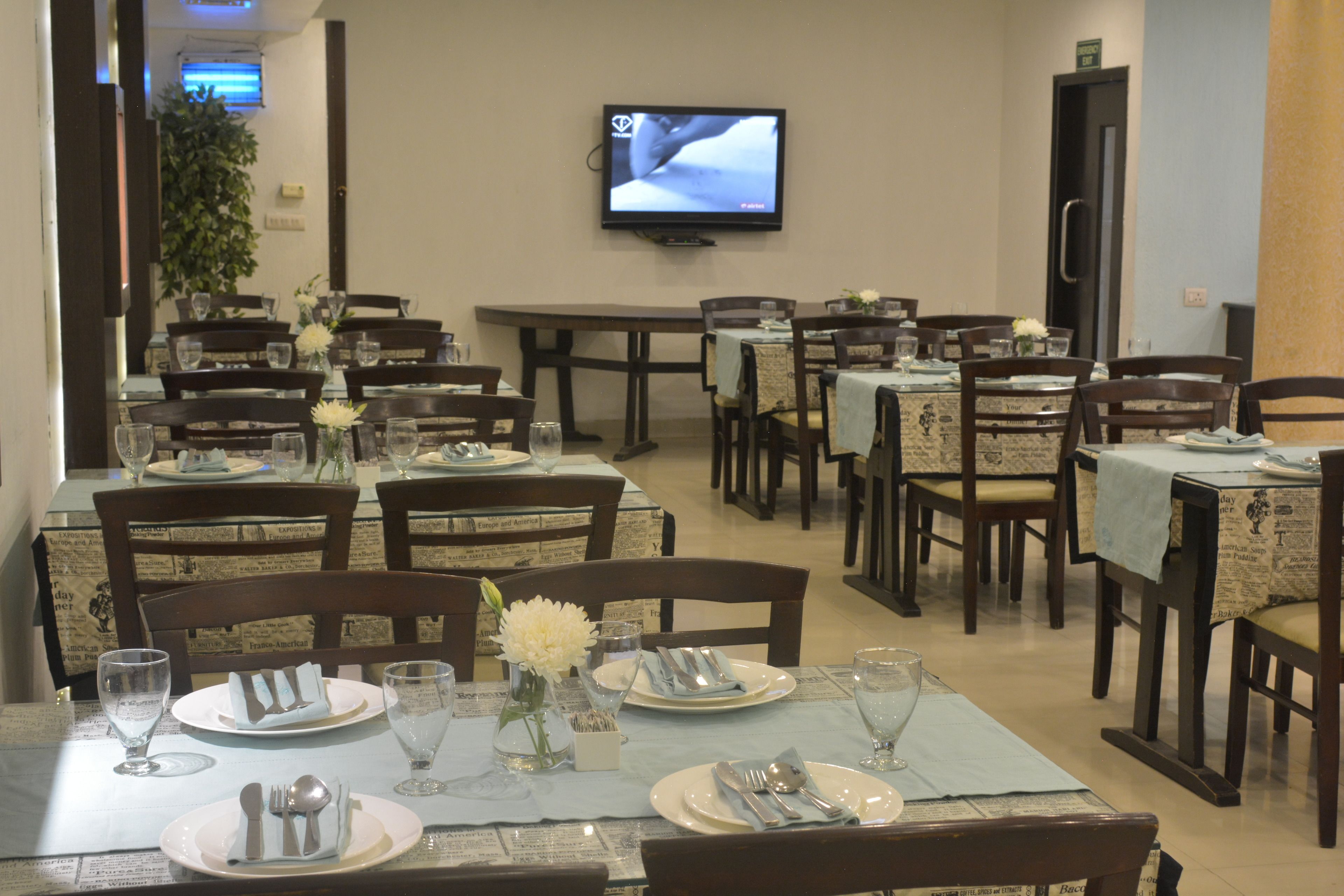 Photo - Rockland Hotel Panchsheel Enclave
