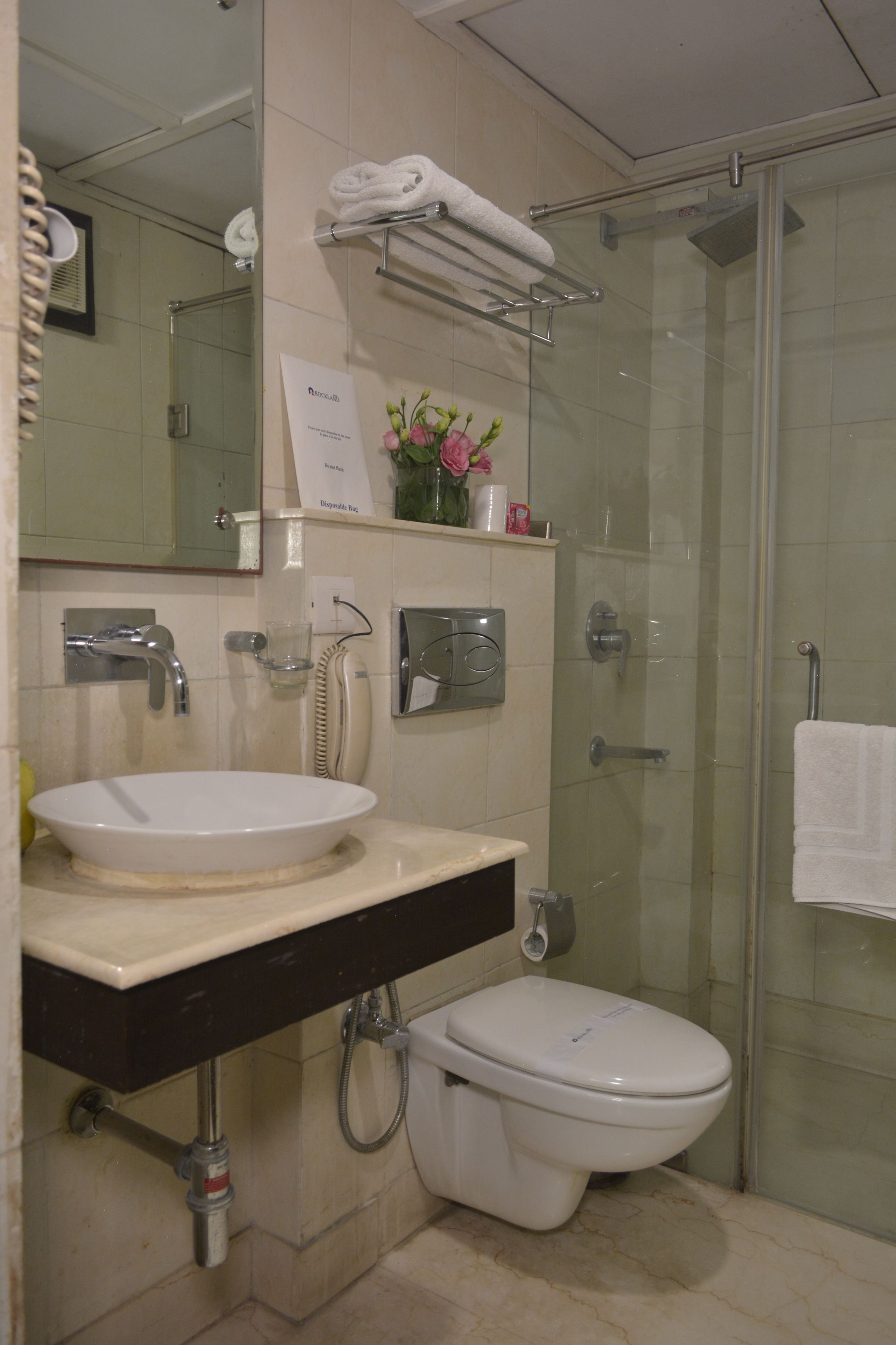 Photo - Rockland Hotel Panchsheel Enclave