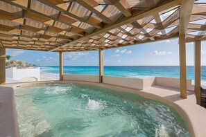 Outdoor pool, pool umbrellas