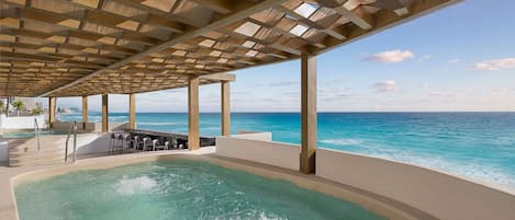 室外 SPA 浴池