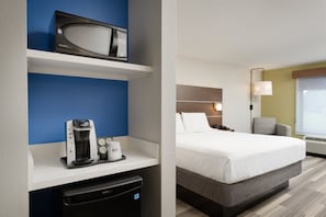In-room safe, individually furnished, desk, iron/ironing board