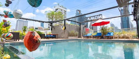 Outdoor pool, sun loungers