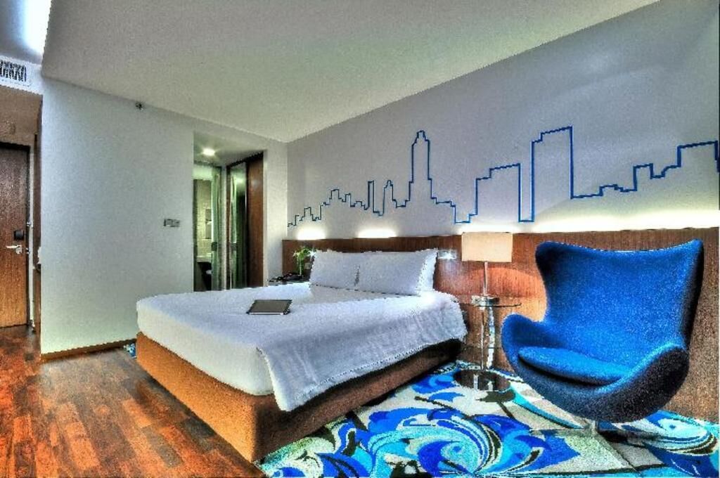 In-room safe, individually furnished, desk, laptop workspace