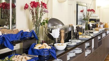 Colazione a buffet, servita tutte le mattine (13000 CLP a persona)