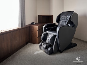 华丽双人房, 无烟房 | 起居区 | 液晶电视、收费电影