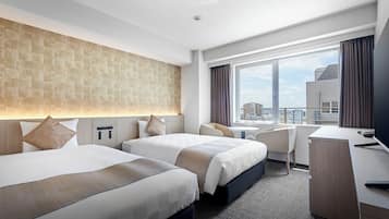 Sängtillbehör av högsta kvalitet, duntäcken och mörkläggningsgardiner