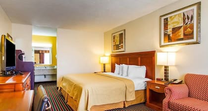 Quality Inn Dyersburg I-155