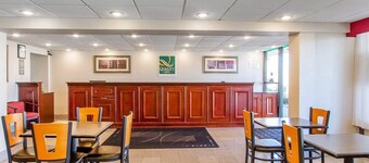 Quality Inn Dyersburg I-155