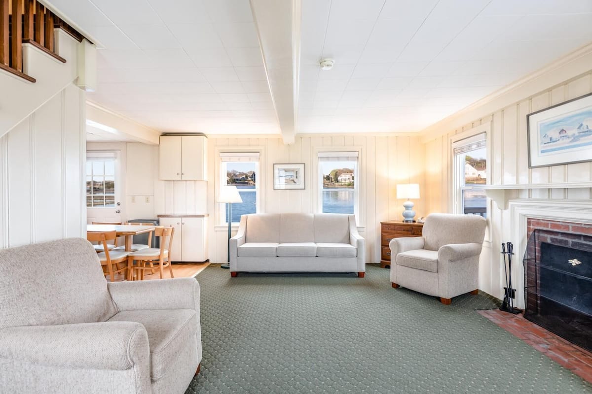 Room (Cape Codder for 6)