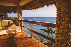 Deluxe Double Room, 1 Bedroom, Ocean View | Balcony