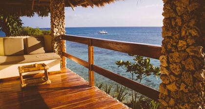 Tepanee Beach Resort