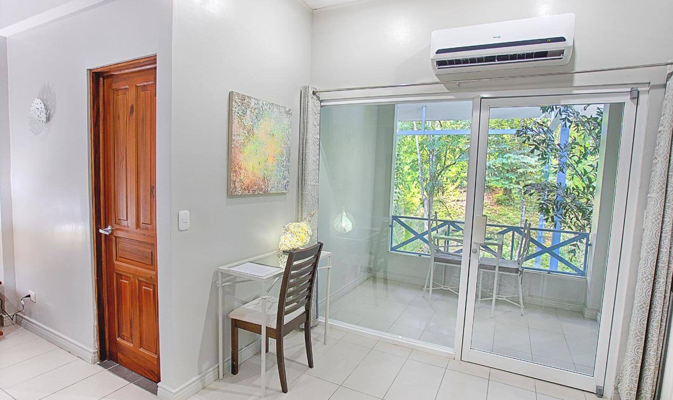 40-inch smart tv with digital channels