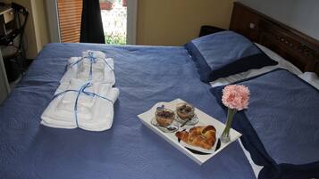 Desk, cots/infant beds, free WiFi, bed sheets