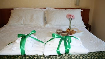 Desk, cots/infant beds, free WiFi, bed sheets