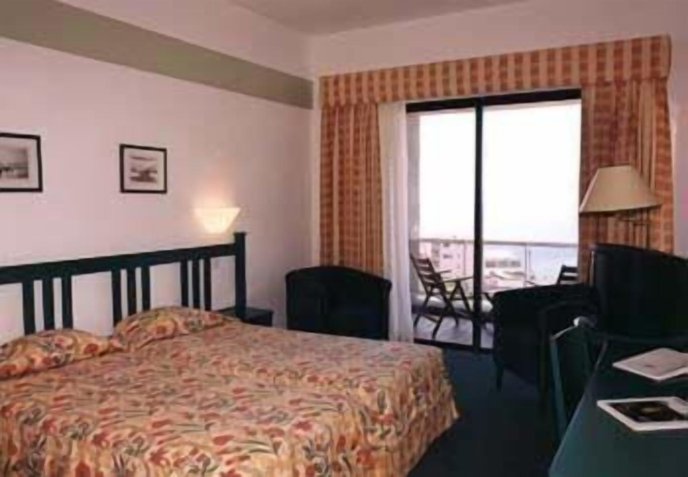 in-room safe, desk, iron/ironing board, free cots/infant beds