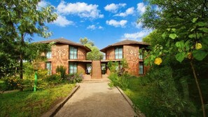Exterior - Lal Hotel and Spa (Lalibela)