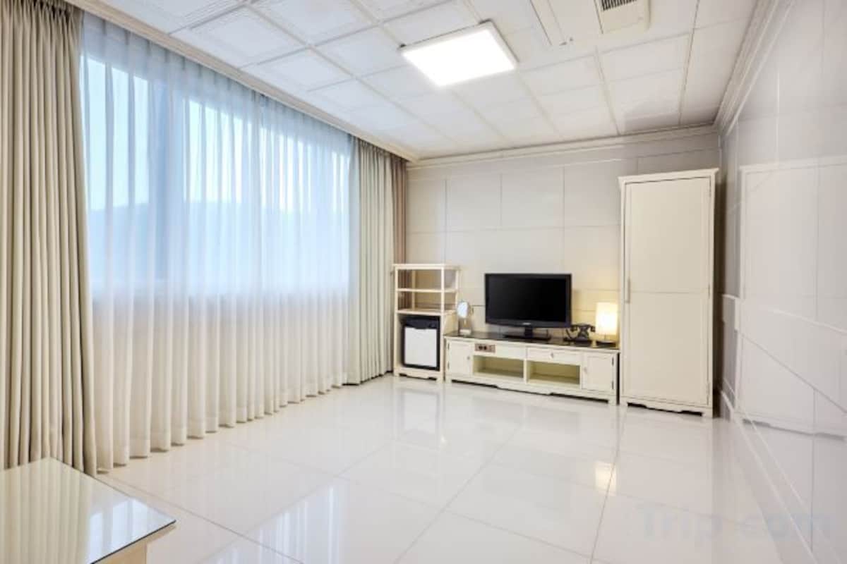 Park Ondol Room
