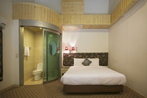 Junior Suite | Free WiFi, bed sheets - Metro Tourist Hotel (Cheonan)