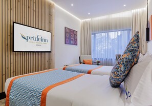Quarto casal luxo, 1 cama Queen, vista para a cidade | Roupas de cama premium