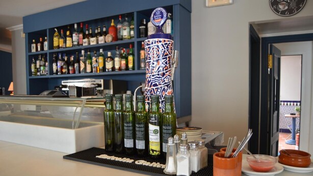Bar (en la propiedad)