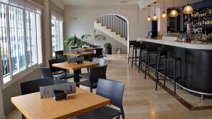 Bar (on property) - Drago (San Roque)